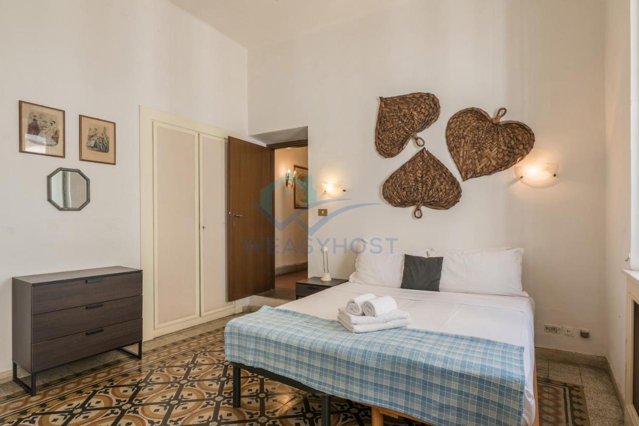 Warm Nest In The Old Building Of Piazza Navona Apartment Rome Exterior photo